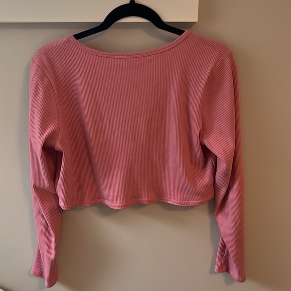 Pink top from Garage - Picture 4 of 4